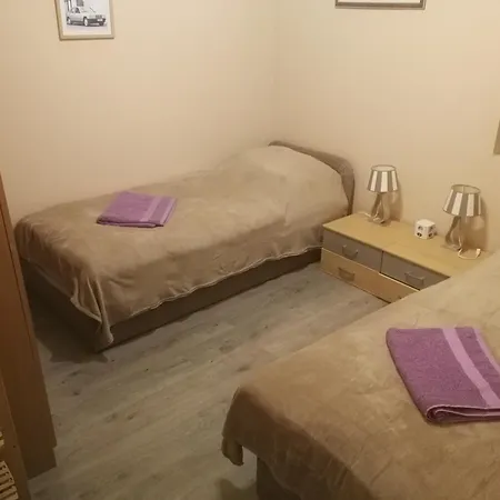 Napraforgó Apartman *